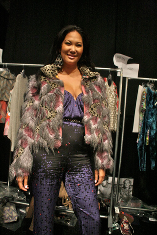 Illustration for article titled The Many Ridiculous Faces Of Kimora Lee Simmons